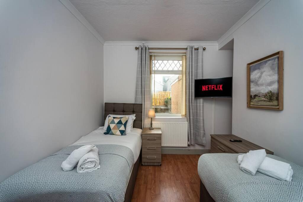 Cheerful 5 Bed In