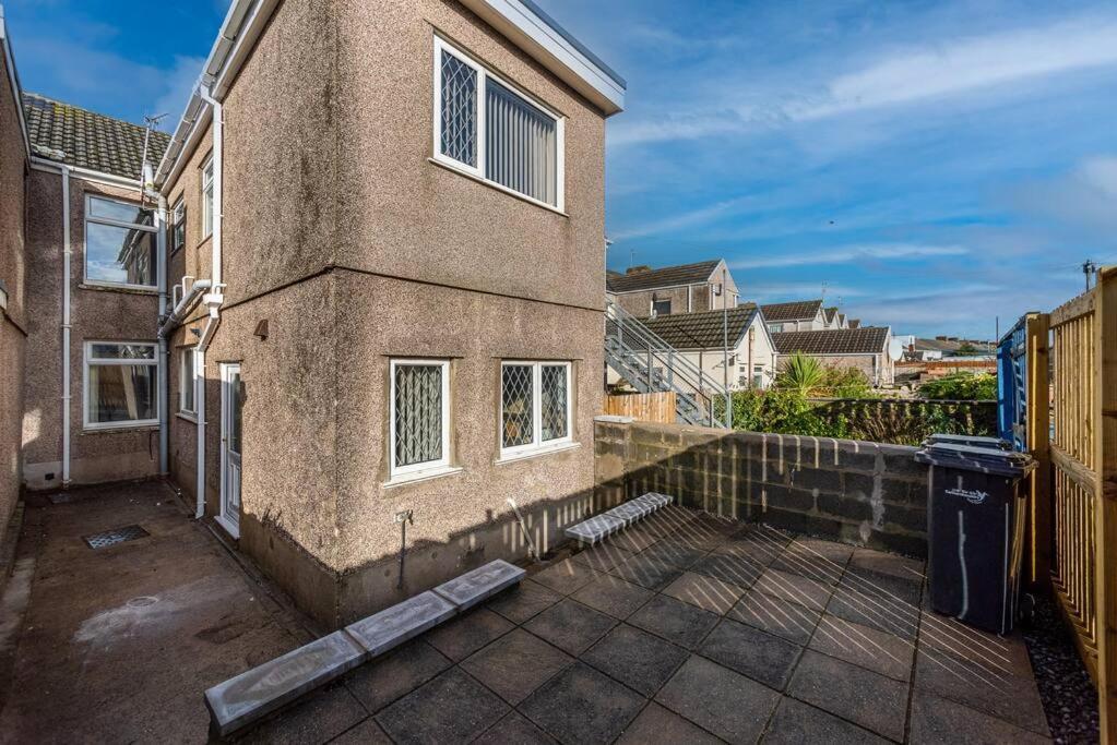 Apartment Cheerful 5 Bed In