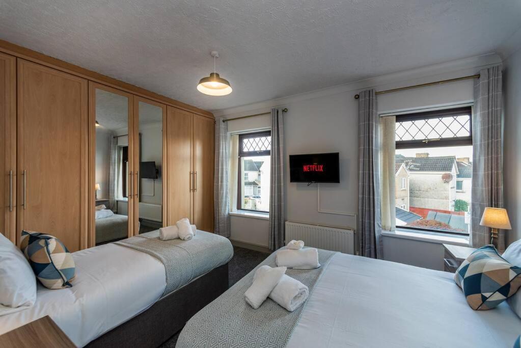 Apartment Cheerful 5 Bed In *