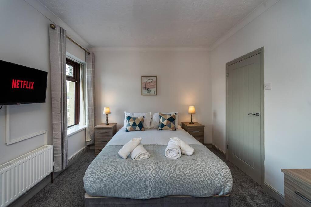 Apartamento Cheerful 5 Bed In